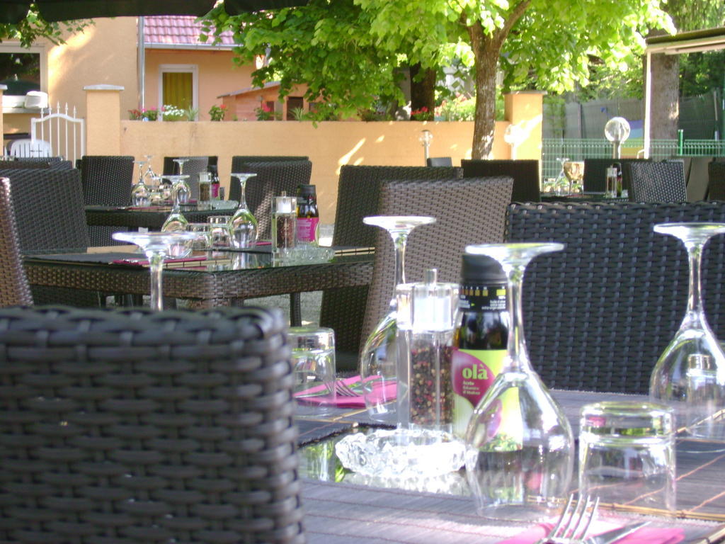 Hotel Restaurant Davat Brison-Saint-Innocent Exterior photo