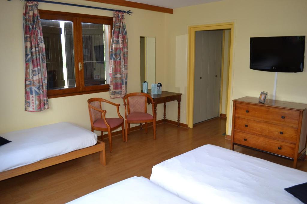 Hotel Restaurant Davat Brison-Saint-Innocent Room photo