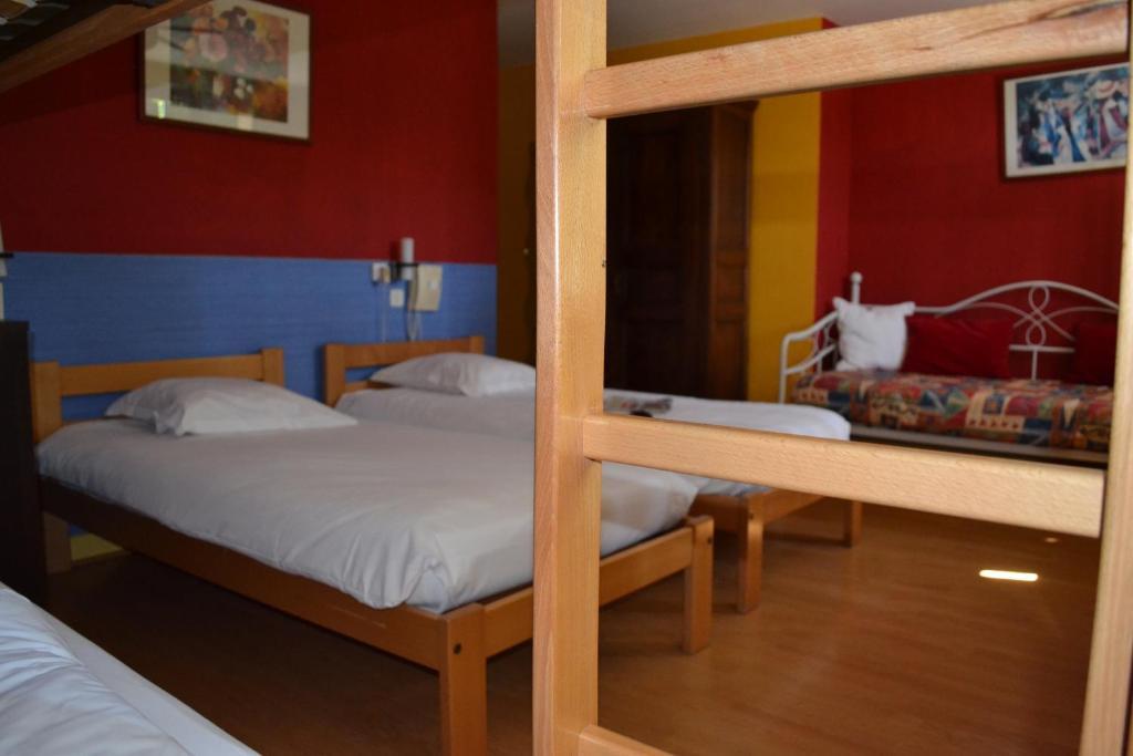 Hotel Restaurant Davat Brison-Saint-Innocent Room photo